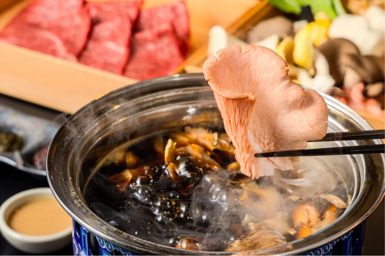 “ひとり鍋”専門店「ういろう別館　杏林亭」小田原にオープン！漆黒のスープで味わう養生食材_3385066