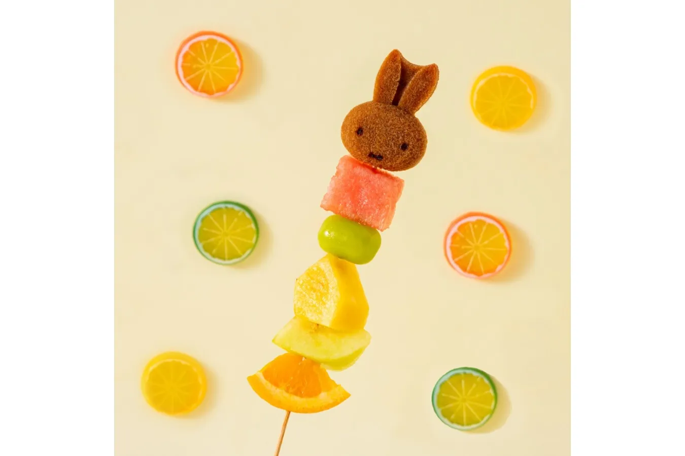 ▲フローズンフィナンシェスティック Illustrations Dick Bruna Ⓒ copyright Mercis bv,1953-2024　www.miffy.com