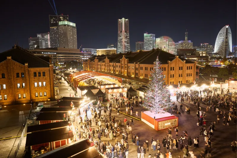 横浜赤レンガ倉庫のクリスマスマーケットを徹底取材レポ！見どころや注目グルメを紹介