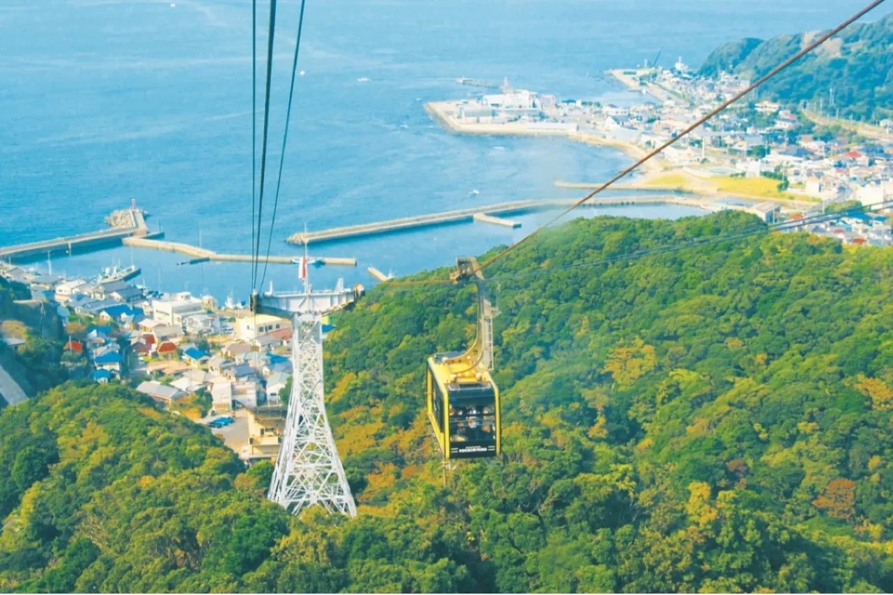 ▲鋸山ロープウェー　※写真提供：鋸南町