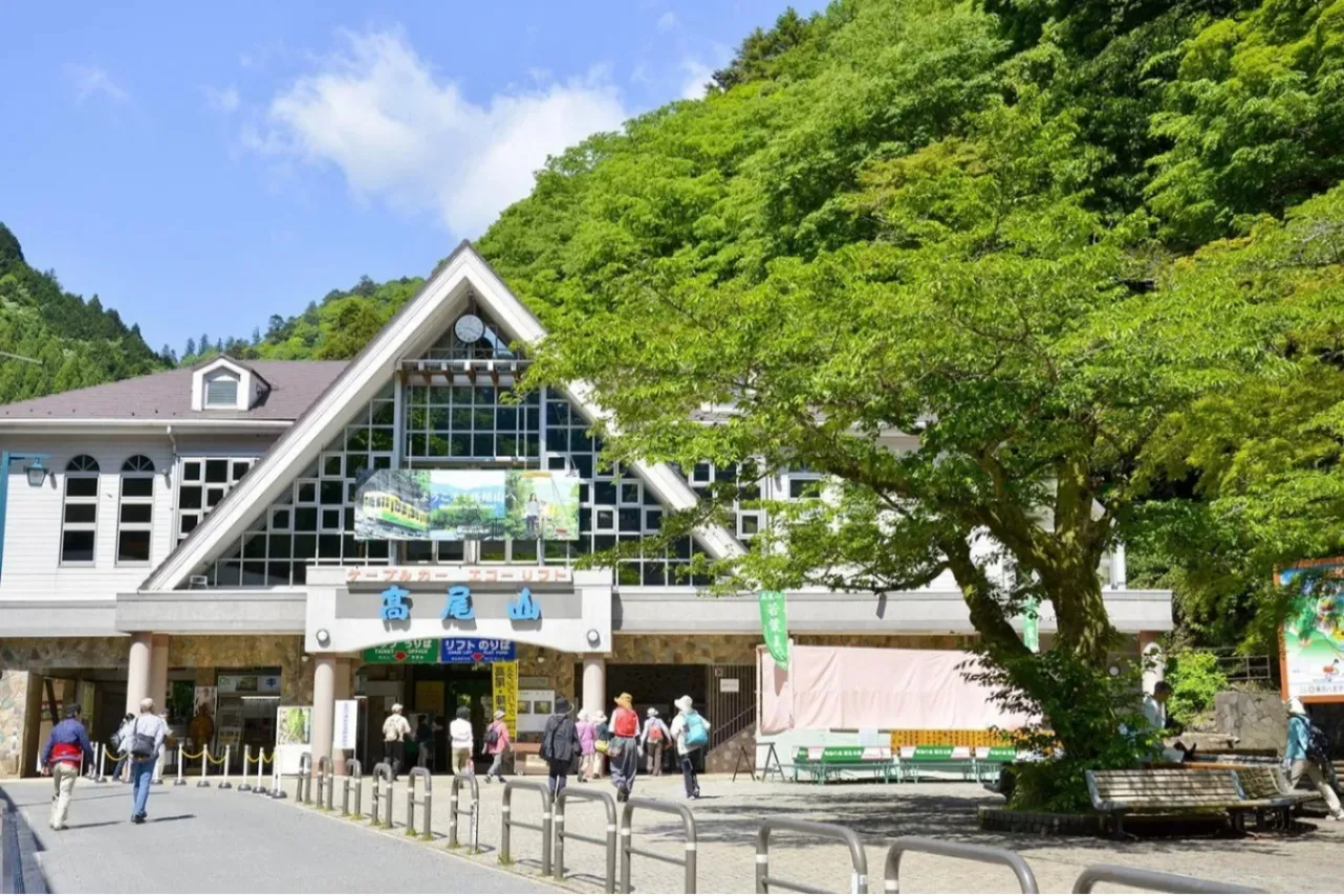 ▲高尾山若葉まつり　(C)Hachioji City