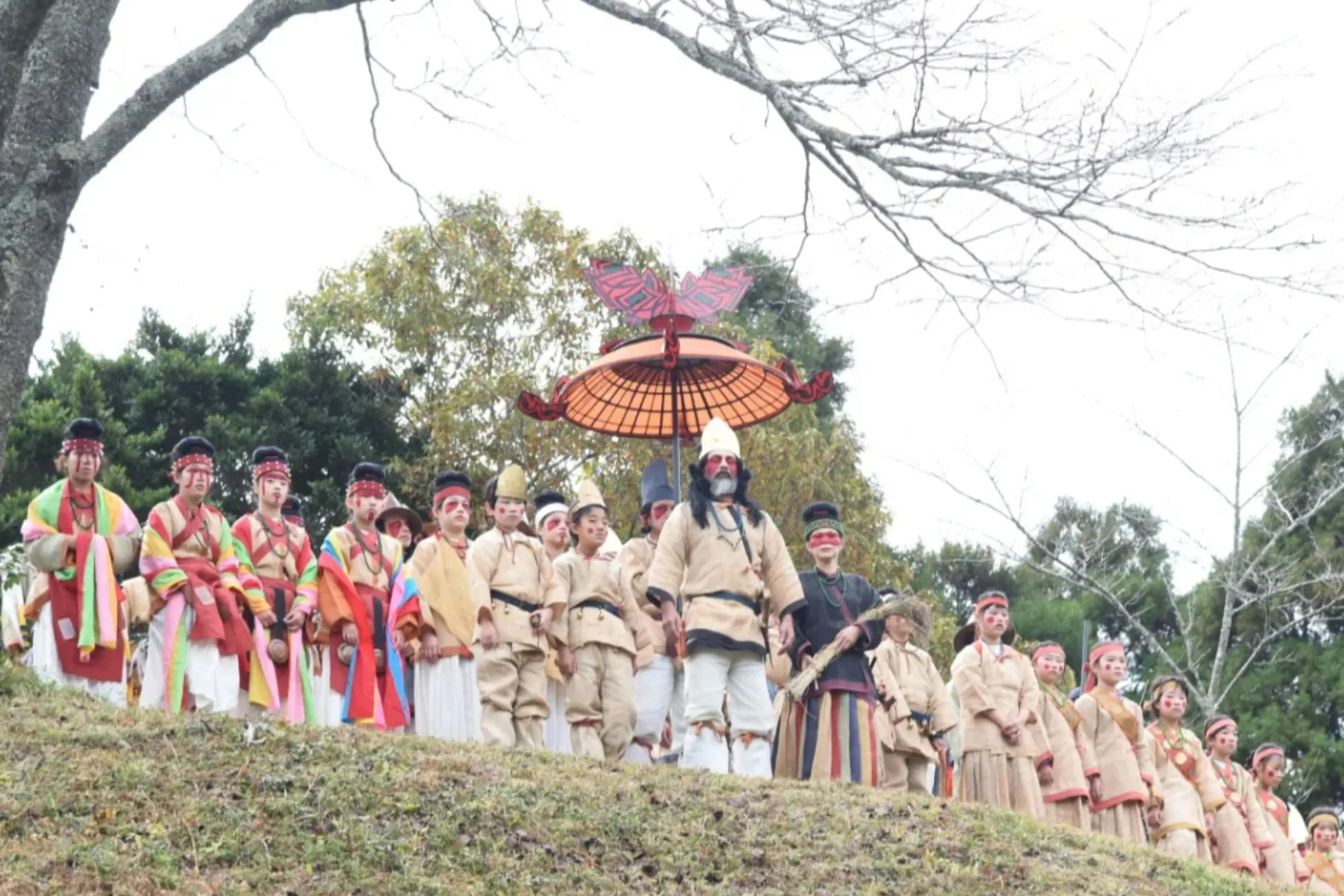 古代人が古墳に降臨！？“はにわ祭”に博物館、見どころ満載の「芝山古墳群」へ