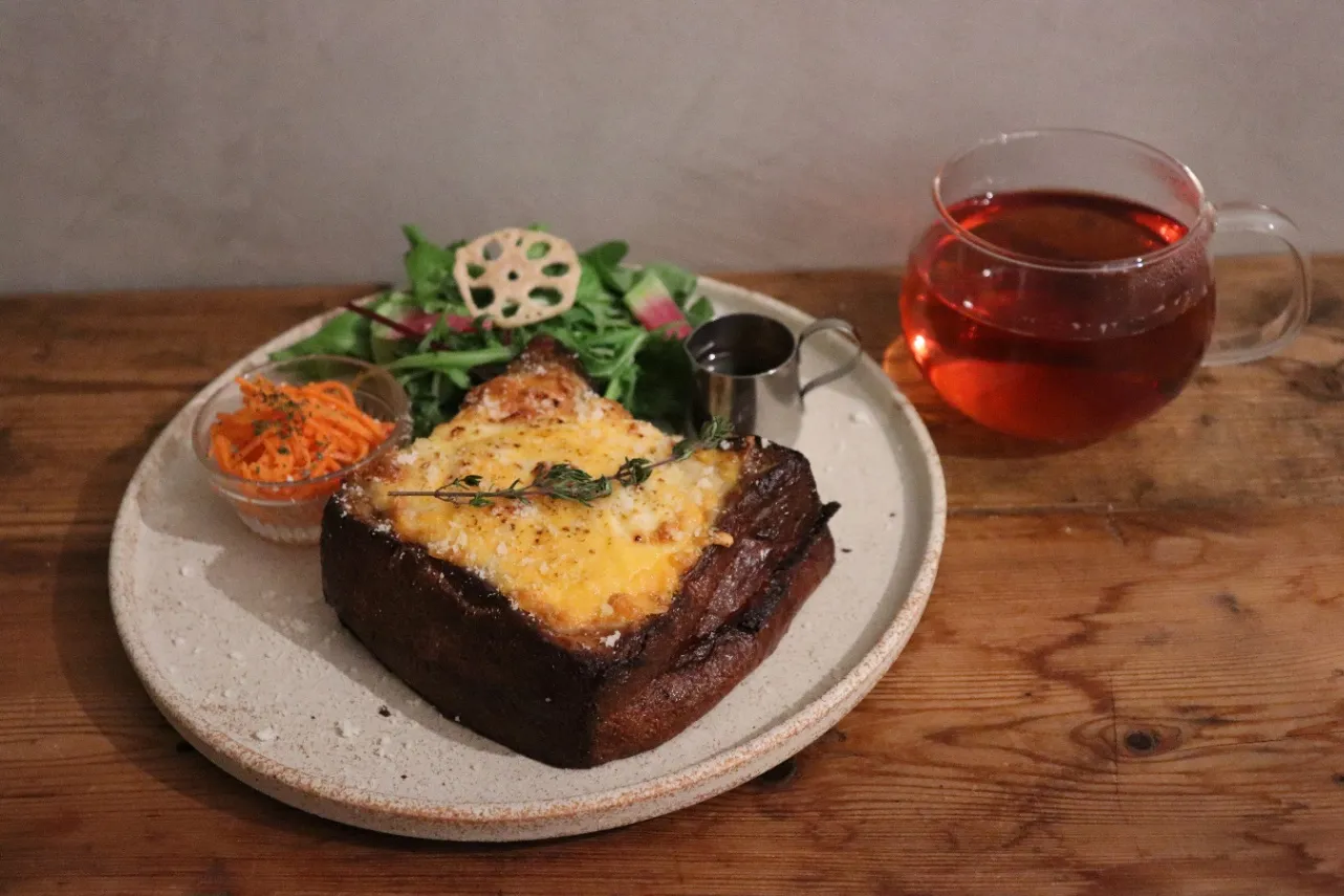 フレンチトースト名物のフラワーカフェ「花ナ々ナ」門前仲町に！“パンとエスプレッソと”系列の新店_3485526