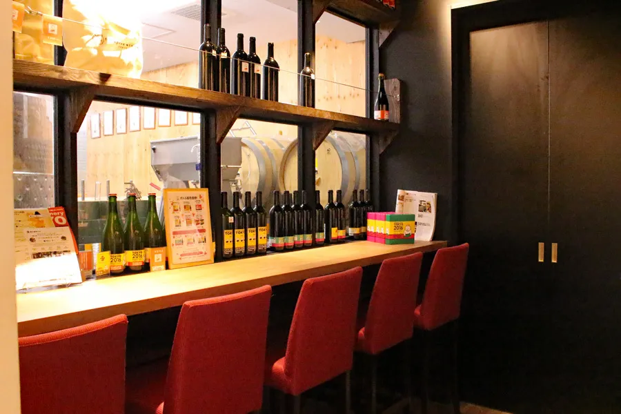 【清澄白河】試飲ワイン1杯300円～♡隠れ家のような併設バーで一人飲みしたい「深川ワイナリー東京」