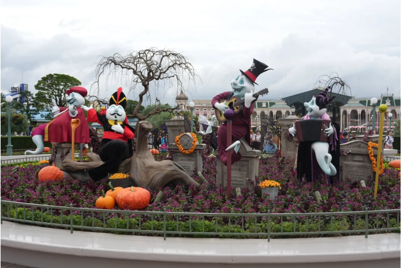 ヴィランズが主役のパレードや『リメンバー・ミー』の世界も!秋の東京ディズニーリゾート(R)でハロウィーンを満喫♪_4090360