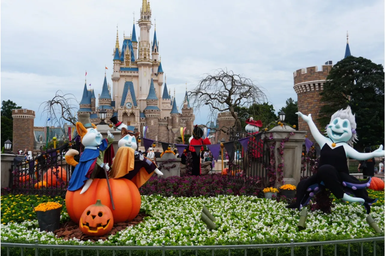 ヴィランズが主役のパレードや『リメンバー・ミー』の世界も!秋の東京ディズニーリゾート(R)でハロウィーンを満喫♪_4090361