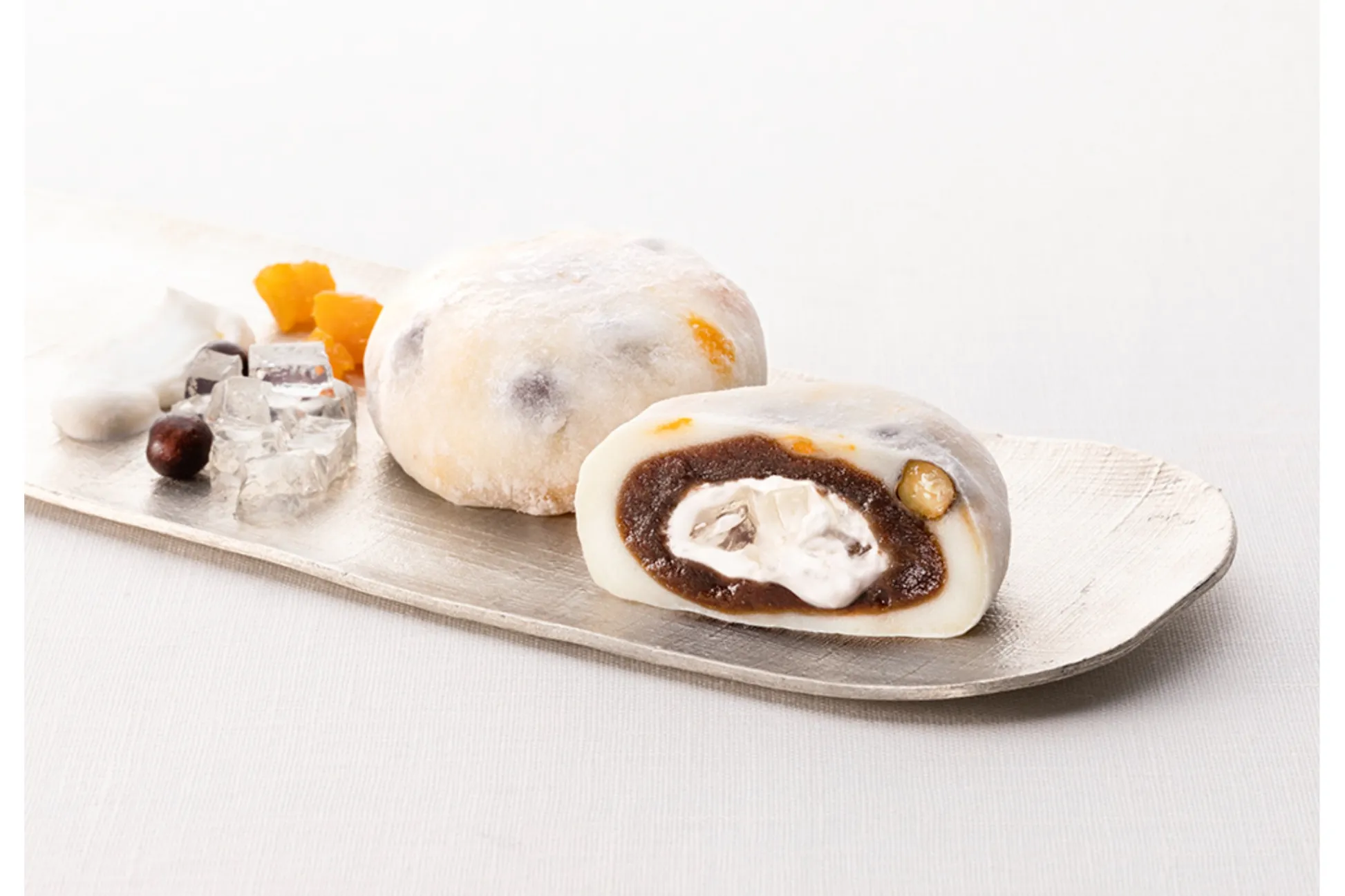 “あんみつをまるごと頬張る”！鎌倉五郎本店から「鎌倉あんみつ大福 純生クリーム」登場