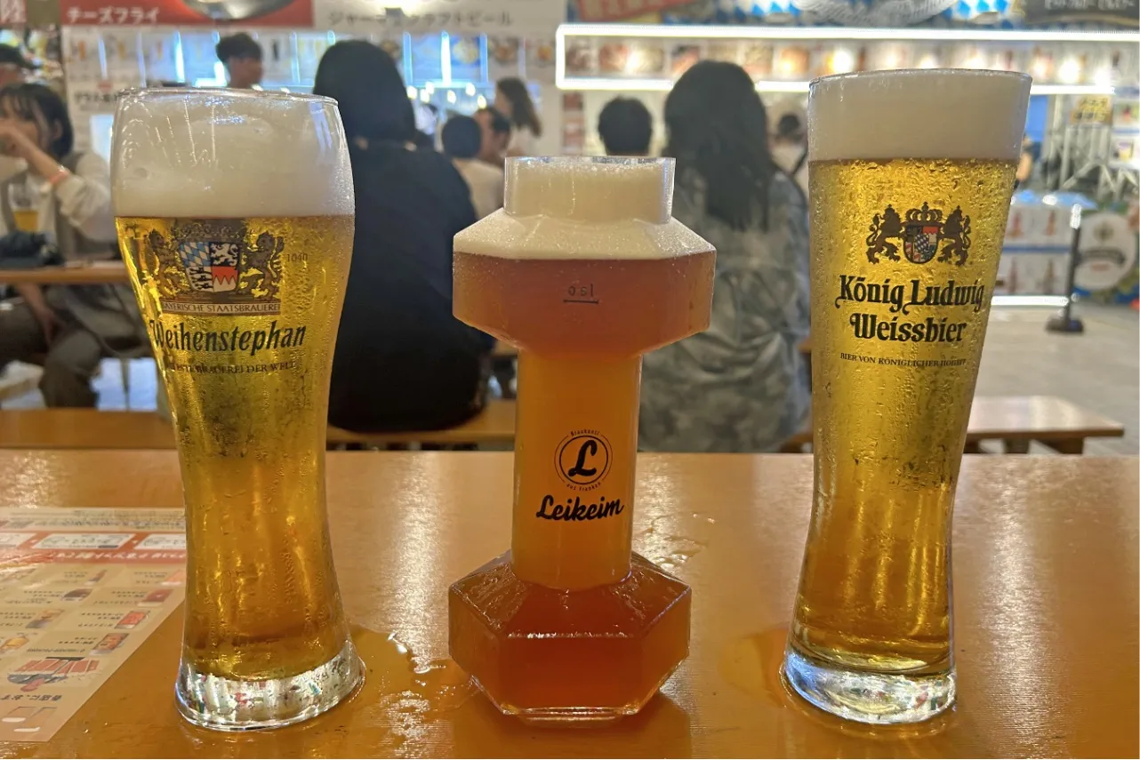 ▲左からヴァイエンステファン「ブラウパクト 2024」、Leikeim「シュタインビア」、Konig Ludwig「カルテンベルグスペシャル」