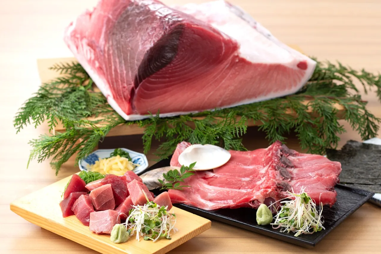 ▲左から「ブツ切り」、「中落ち」