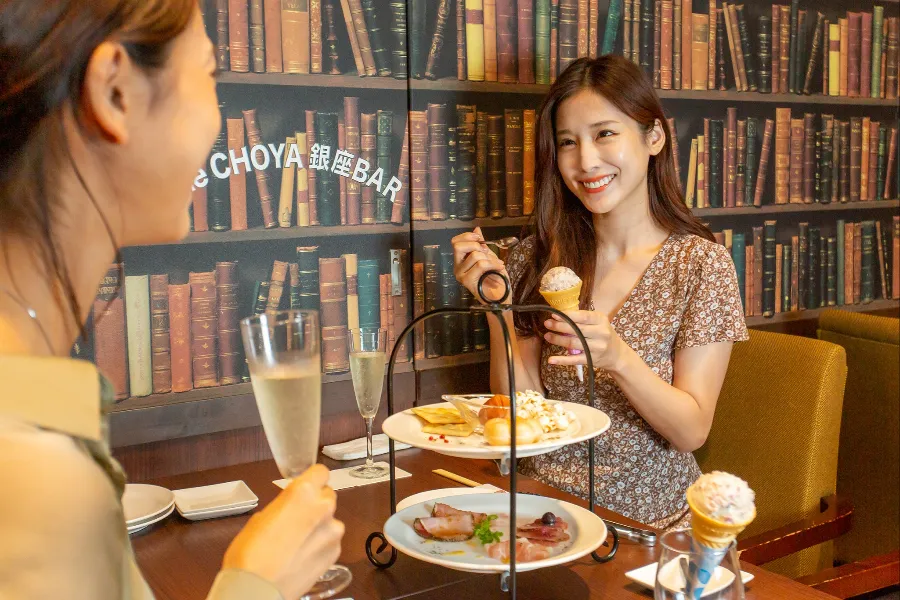 （PR）梅づくしアフタヌーンティーで大人の女子会！「The CHOYA 銀座BAR」レポート