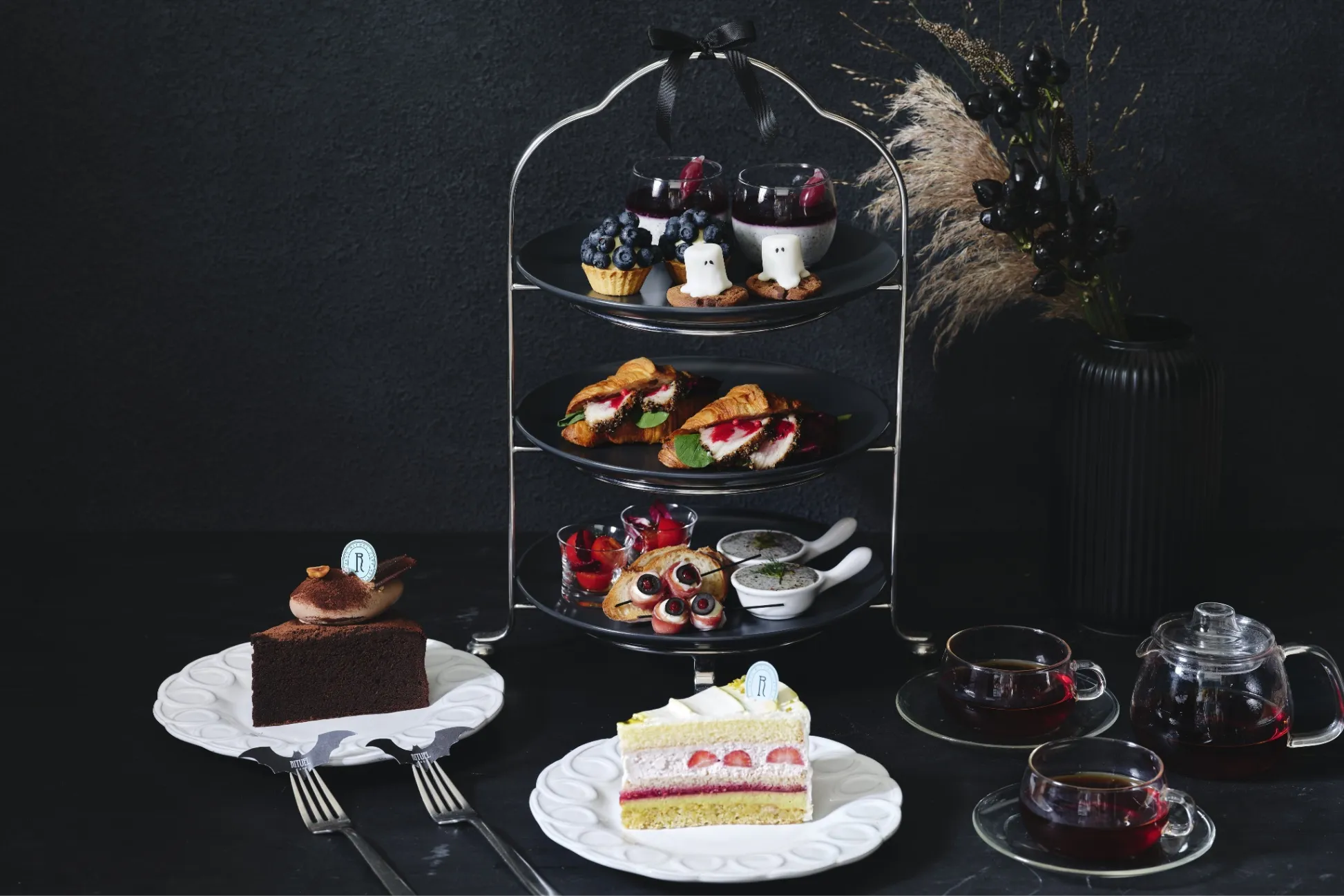 ルミネ新宿店限定！「リチュエル カフェ」よりハロウィン限定アフタヌーンティー登場