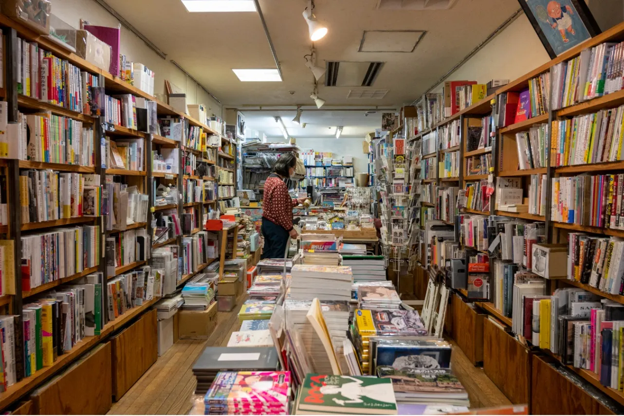 【書店めぐり連載#09】著名作家たちの自主制作本も見つかる中野ブロードウェイ「TACO ché（タコシェ）」_1286986
