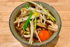 もちっ、むちっ!こだわりの極太麺がスゴい、東高円寺「だしと麺 遊泳」