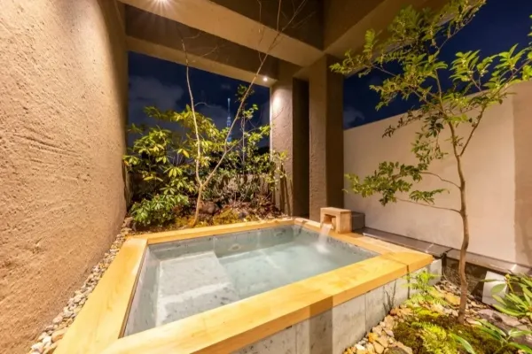 【東京】カップルにおすすめの「貸切風呂」付き宿8選