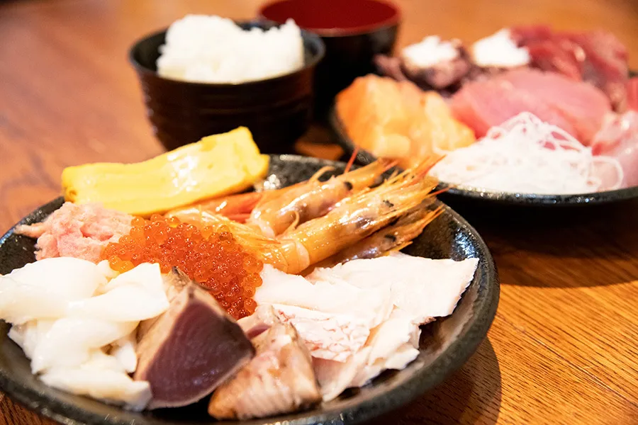 お刺身食べ放題ランチ1,600円～！仲卸直営店ならではの“新鮮＆良コスパ”を体験してきた