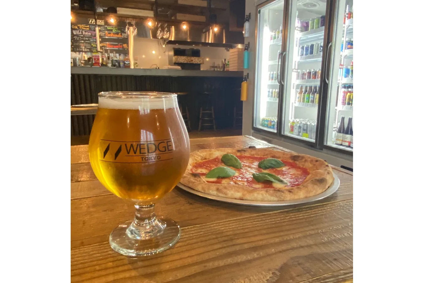 ▲写真提供：WEDGE BOTTLE SHOP & PIZZA