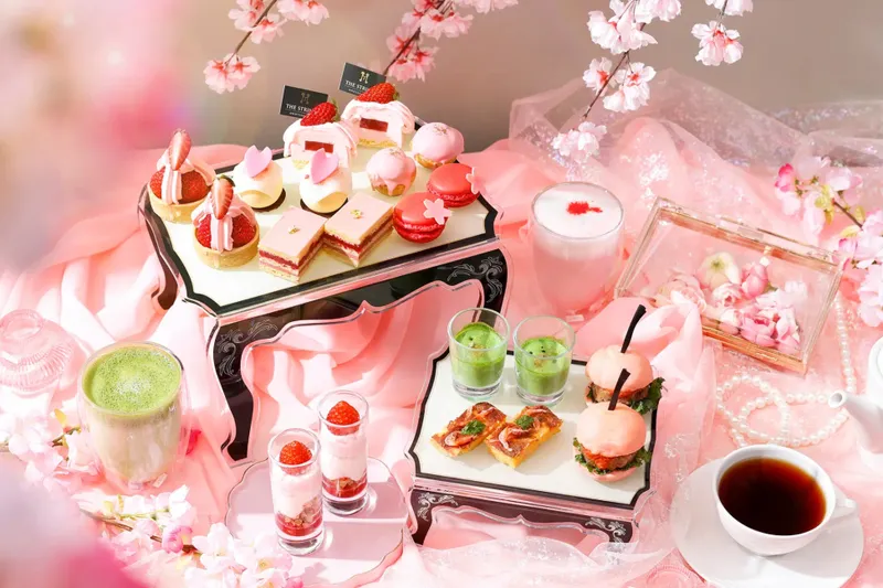 “桜×いちご”のお花見アフタヌーンティーが登場！「ザ ストリングス 表参道」で