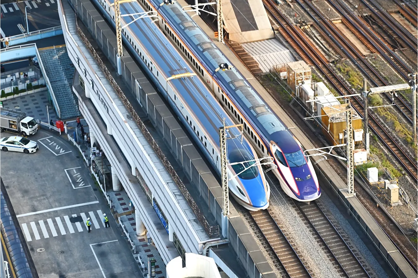 たくさんの電車が一度に見られる「北とぴあ 展望ロビー」_1196204