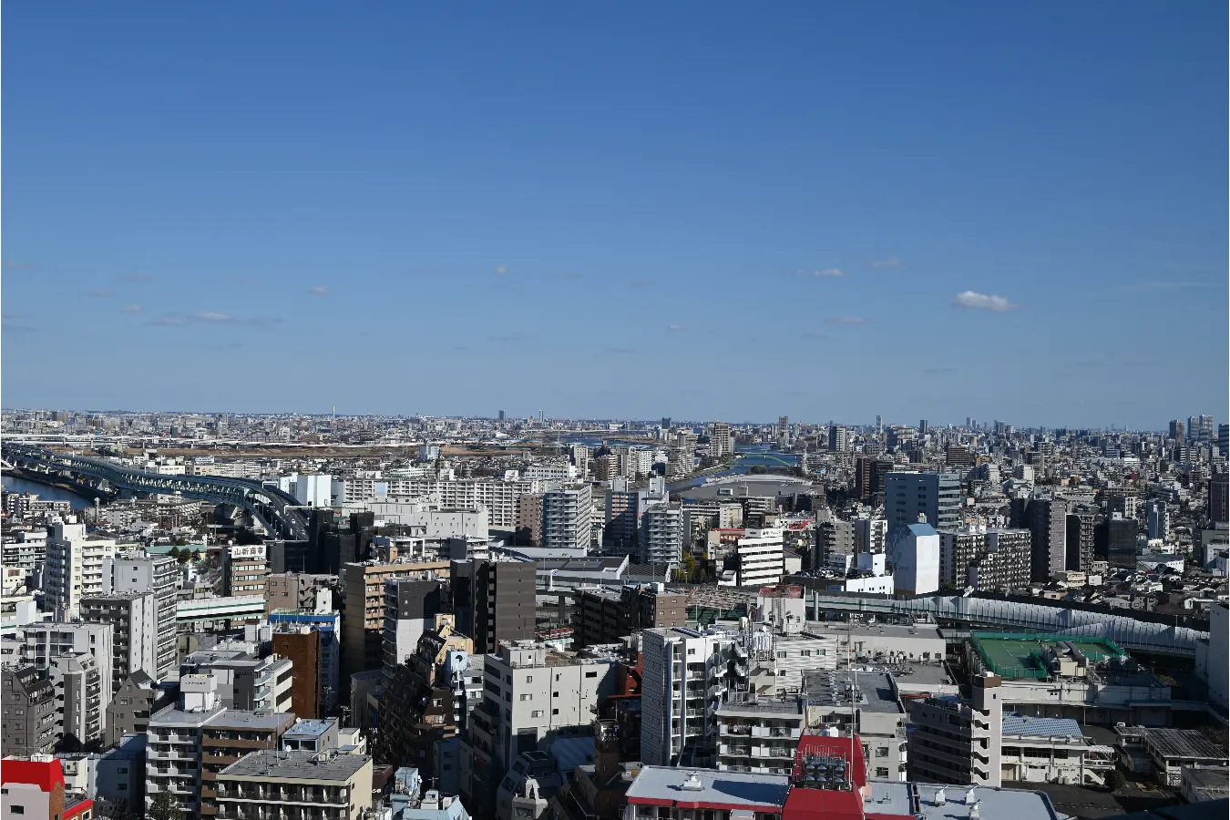 たくさんの電車が一度に見られる「北とぴあ 展望ロビー」_1196210