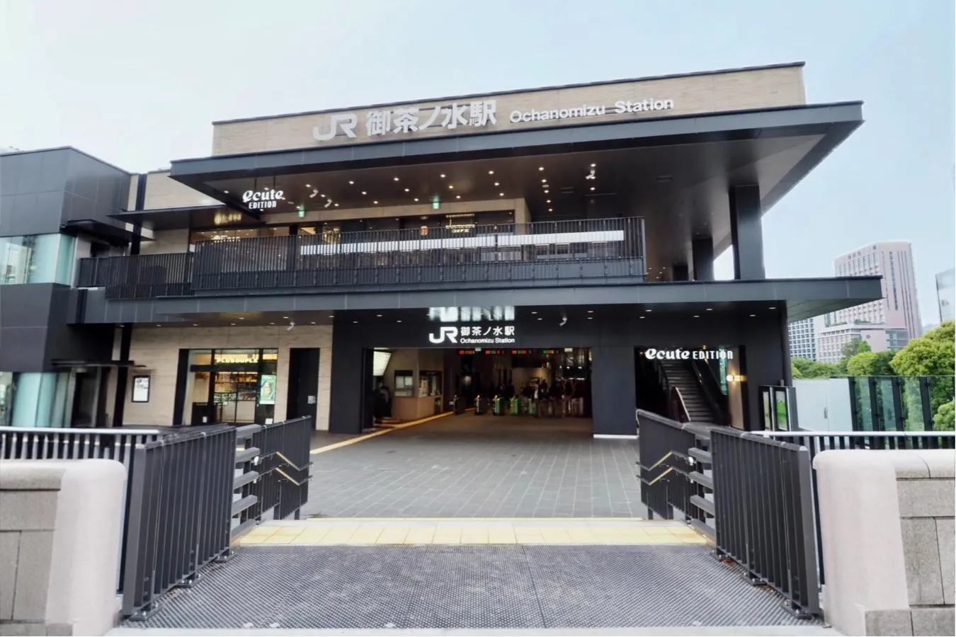 ▲「エキュートエディション御茶ノ水」外観