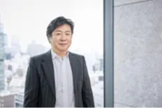 北島　輝一氏
