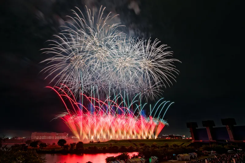 北区花火会/RED×BLUE SPARKLE GATE_2