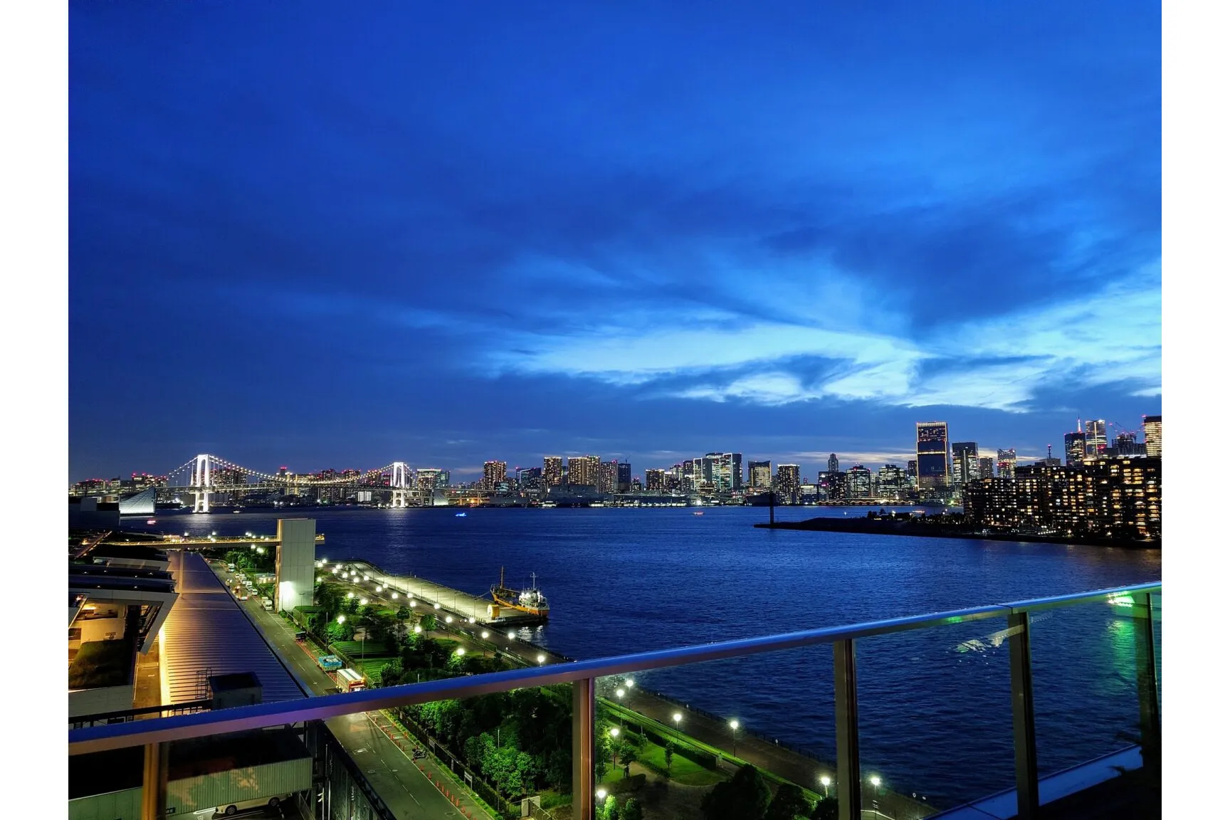 足湯付き絶景テラスで貸切BBQビアガーデン/東京豊洲 万葉倶楽部_2