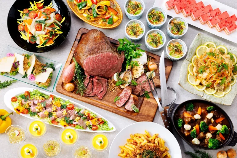 夏のステーキとローストビーフ食べ放題