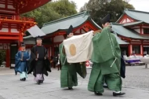 近江神宮例祭（近江大津宮遷都記念日）