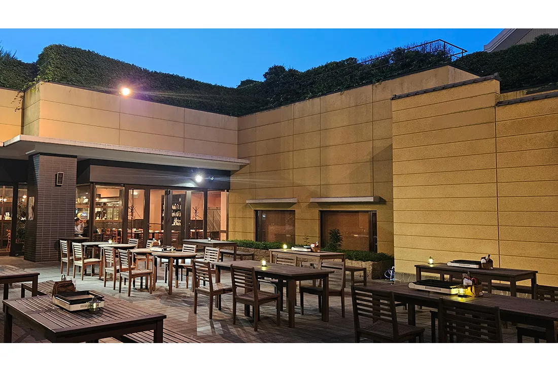 赤松テラスビアガーデン 溶岩BBQ/ロイヤルパインズホテル浦和_1
