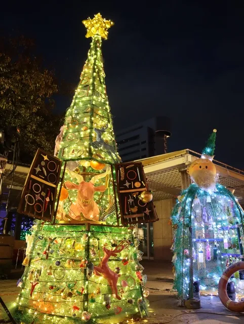 海岸漂着物アート作品「めぐるクリスマス2025」(北九州市会場)_1