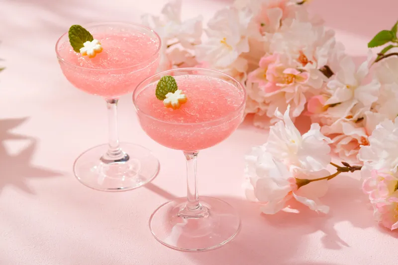17：00以降のご利用特典「桜のカクテル」
