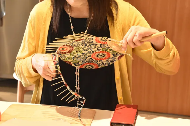 ホテルで楽しむ！学びの体験　伝統工芸教室　房州うちわ作り体験