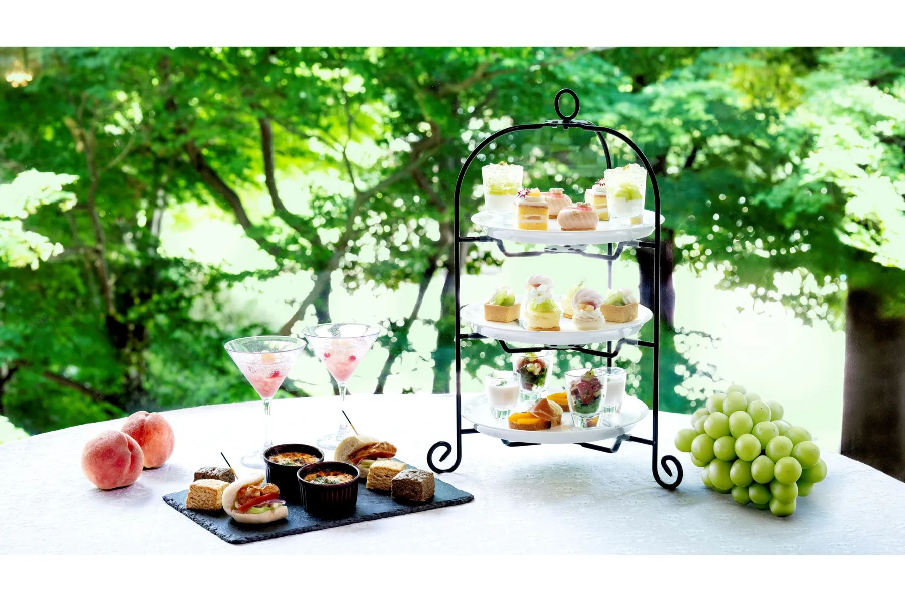 Shine Muscat & Peach Afternoon Tea【グランドプリンスホテル新高輪】_1