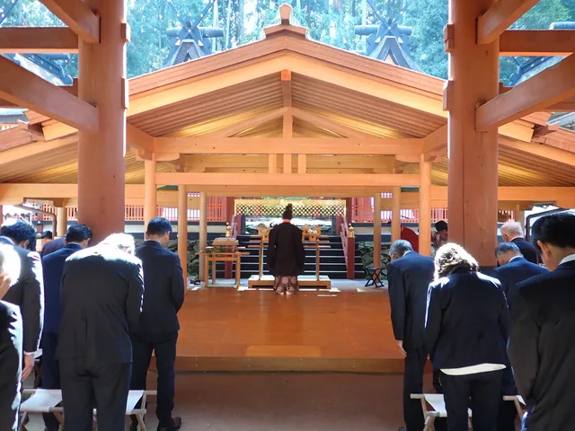 丹生都比売神社 例祭