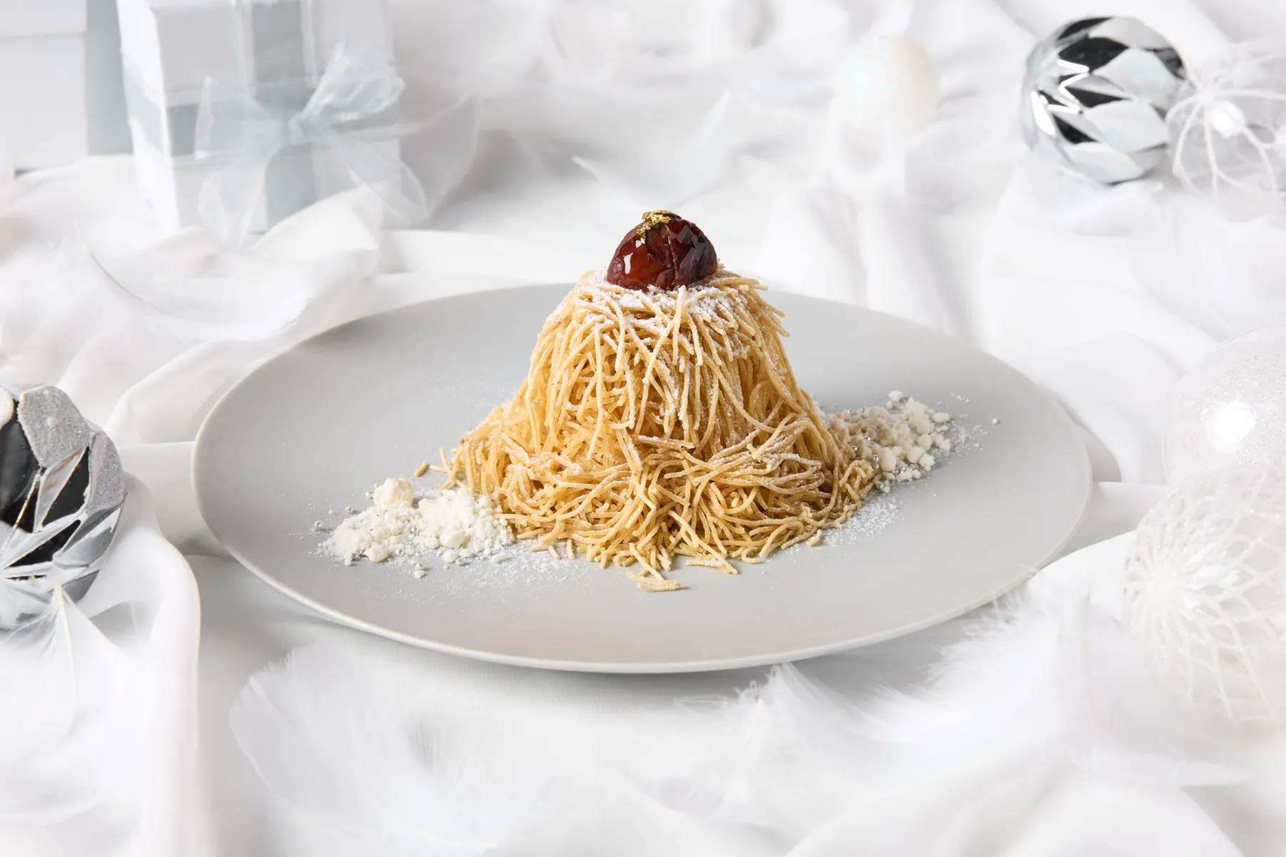 White Christmas Sweets Collection＜ANNIVERSAIRE Christmas 2025＞【アニヴェルセルカフェ みなとみらい横浜】_4