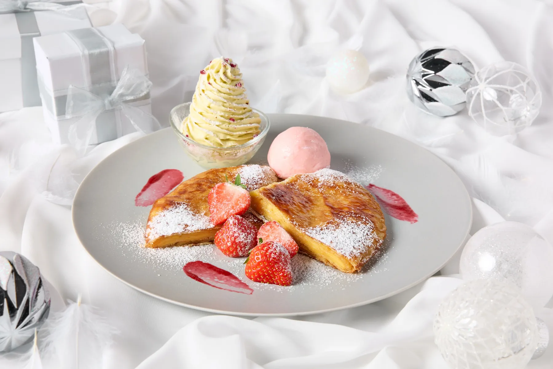 White Christmas Sweets Collection＜ANNIVERSAIRE Christmas 2025＞【アニヴェルセルカフェ みなとみらい横浜】_6