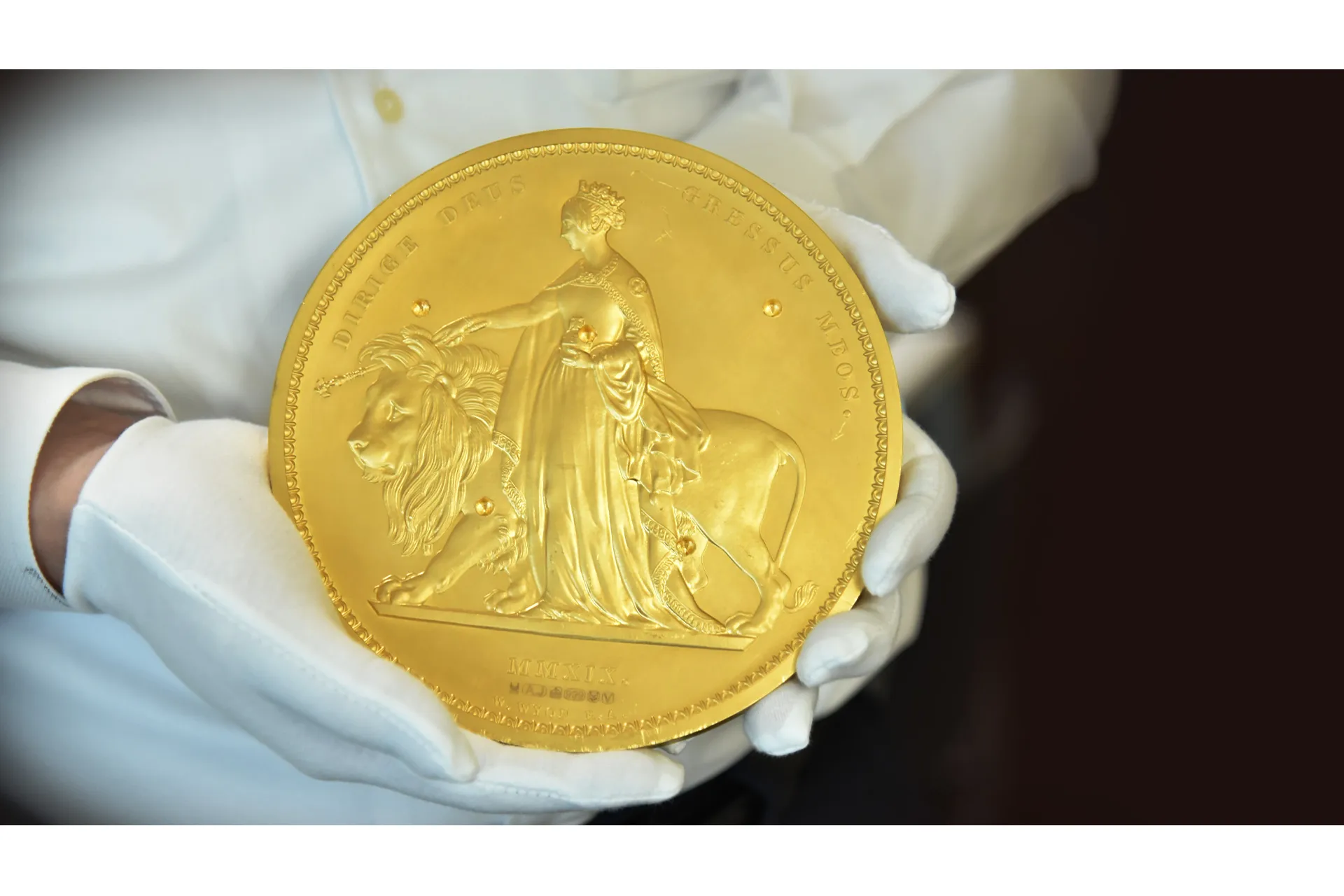 仏　アンティークメダル、オリジナルケース付 仏 アンティークメダル、オリジナルケース付 【公式通販】