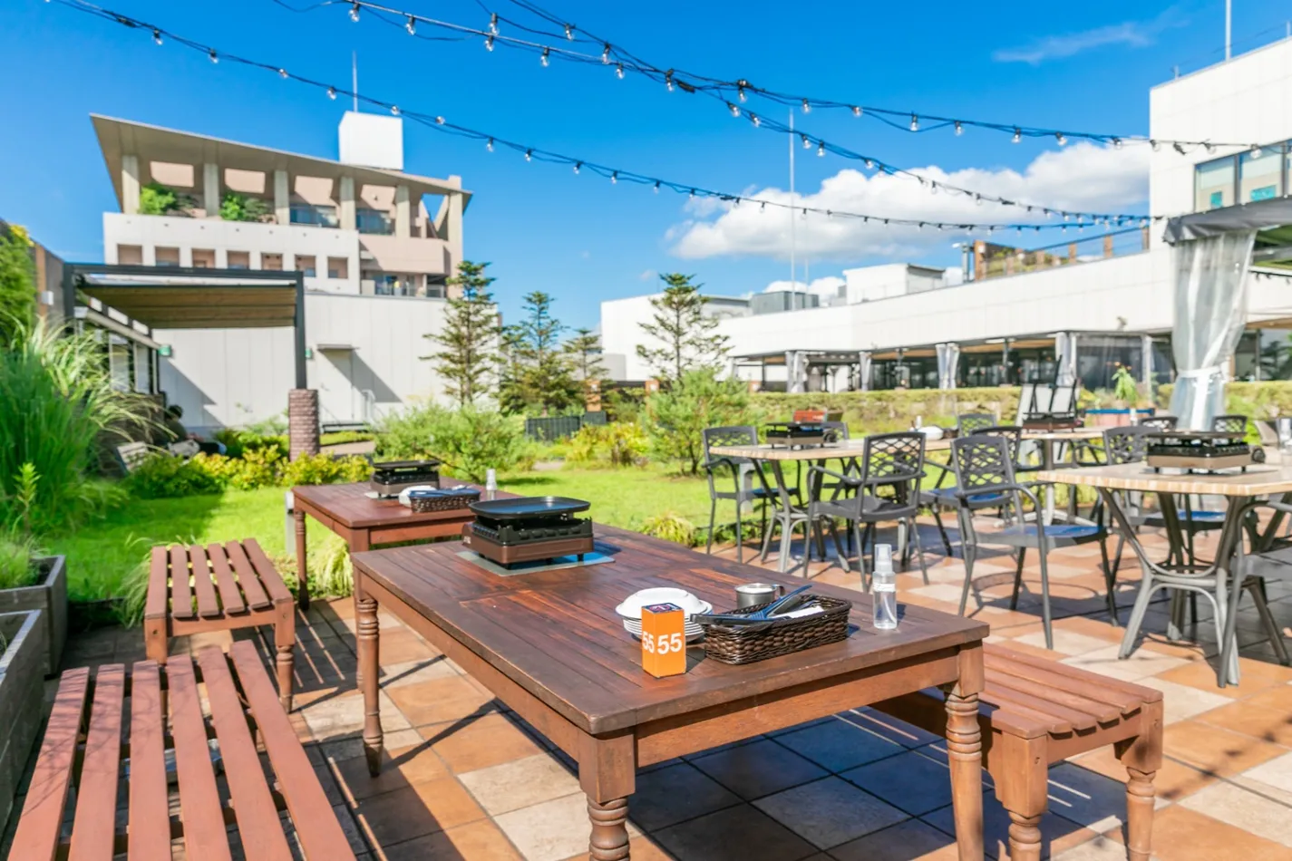 ペリエ千葉 ”肉食べ放題” BBQビアガーデン_1
