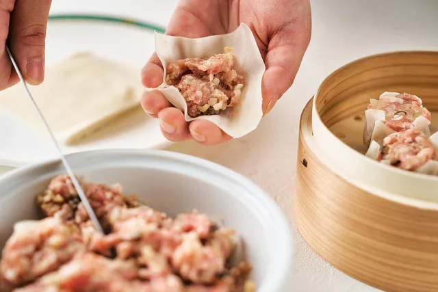 ホテルで楽しむ！学びの体験 親子クッキング～中国料理「シューマイ」～