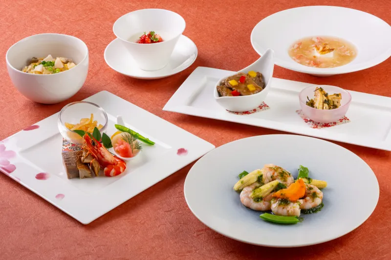 6.中国料理 満楼日園 桜花ランチ