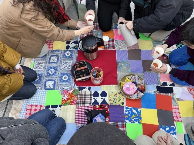 パッチワーク絨毯deどこでもピクニック