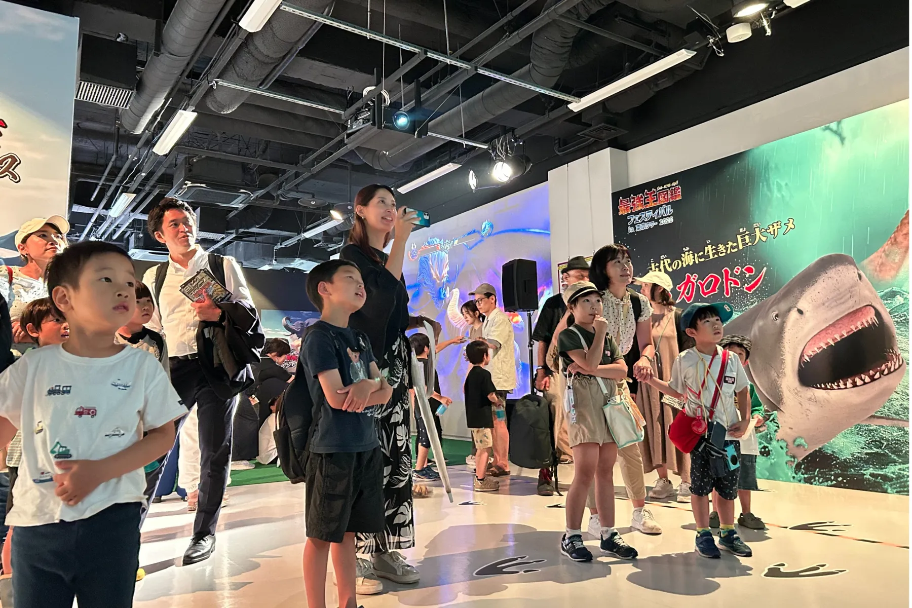 ＜最強王図鑑フェスティバルin東京タワー 2026＞デジタルぬりえバトルの様子（2026年撮影：レッツエンジョイ東京編集部）