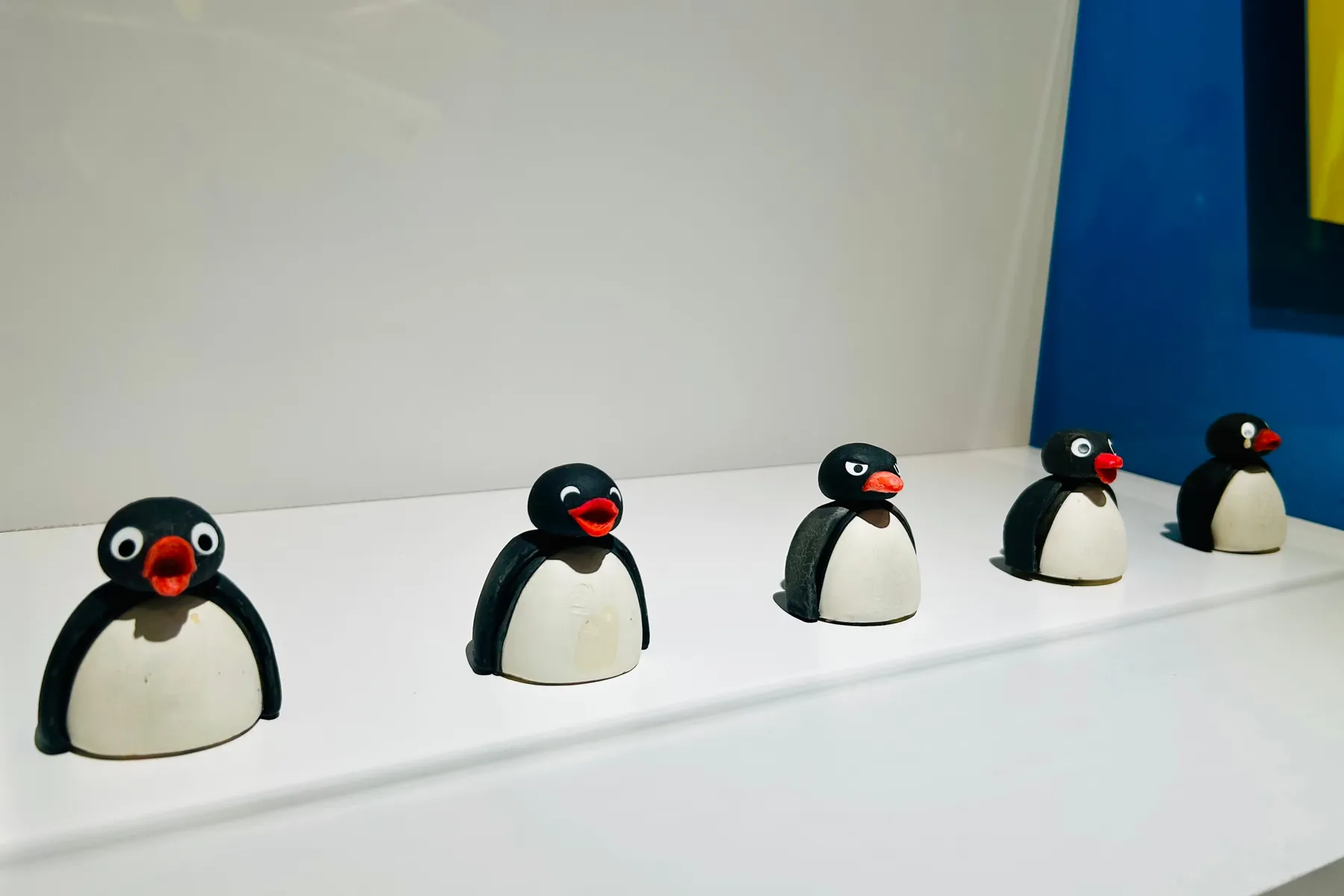 ＜可愛いだけじゃない！？ピングー展＞本展で見られるピングーのクレイ人形（2026年撮影：レッツエンジョイ東京編集部）