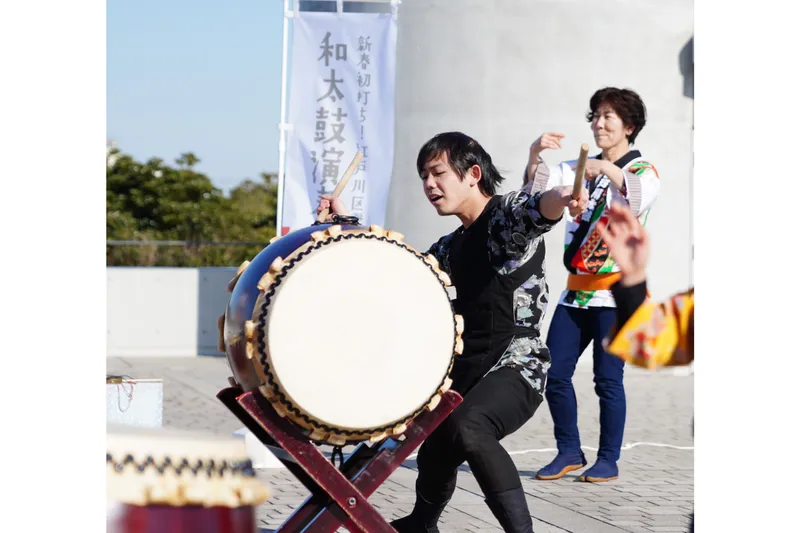 「寿流 江戸川太鼓」の演奏　(公財)東京動物園協会