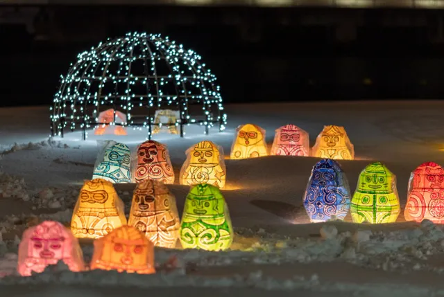 あおもり灯りと紙のページェント