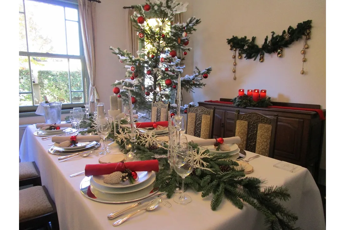 横浜山手西洋館　世界のクリスマス2025_1