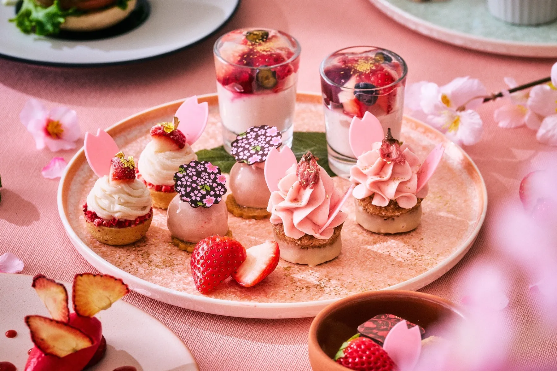 天空のお花見アフタヌーンティー～桜&いちご～【品川プリンスホテル】_8