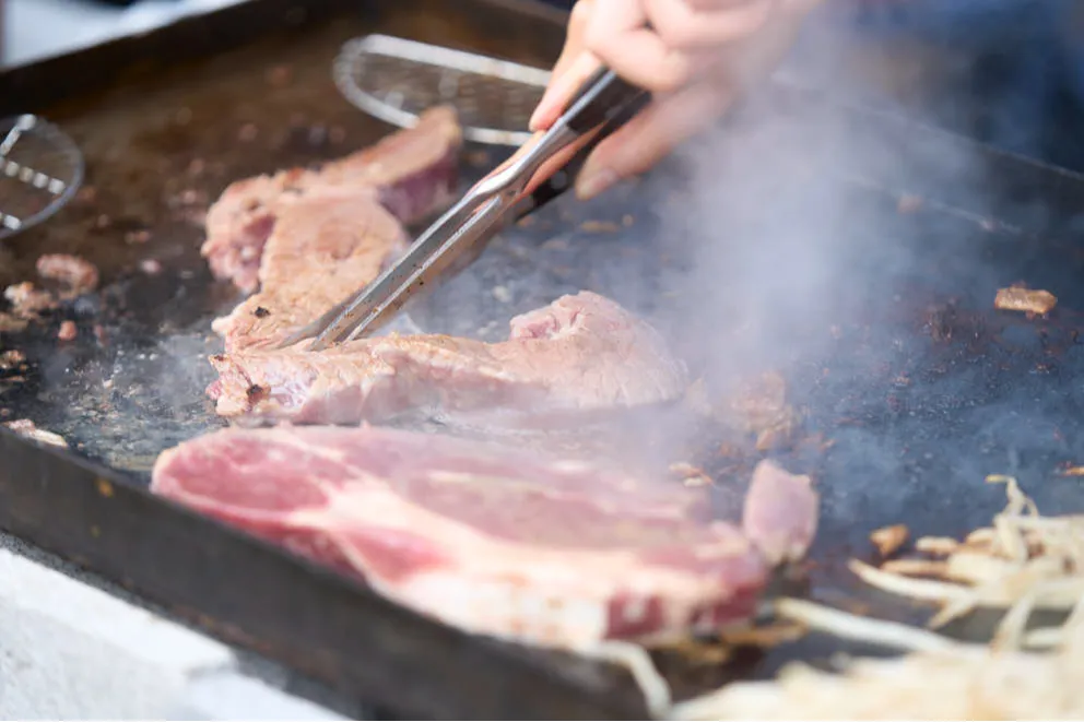 肉ハジケテ、音シタタル。ニクオン 2026_2