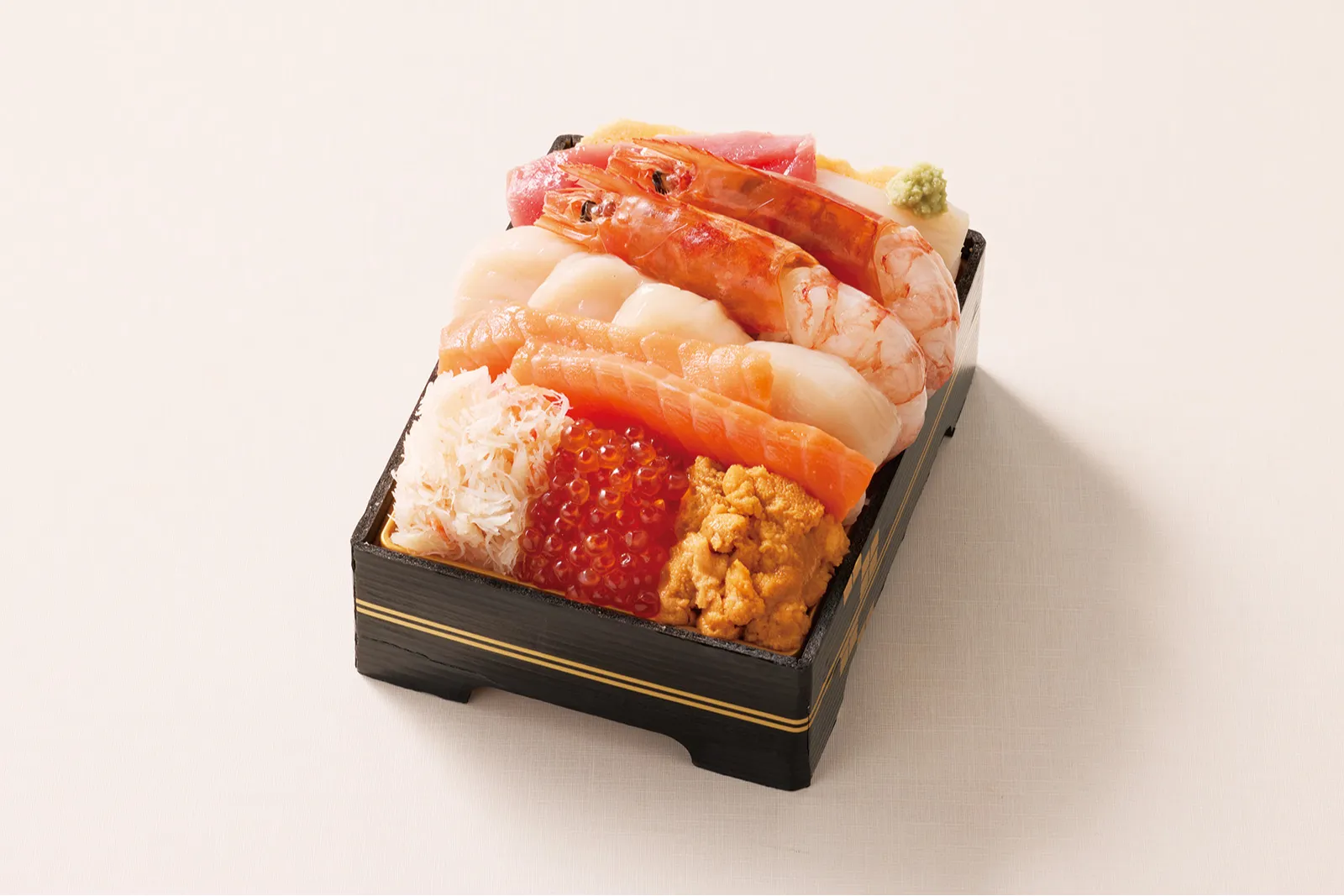 新品　高島屋購入　目玉の飛び出た海の生き物達　特大皿1 大皿2 新品 高島屋購入 目玉の飛び出た海の生き物達 特大皿1 大皿2